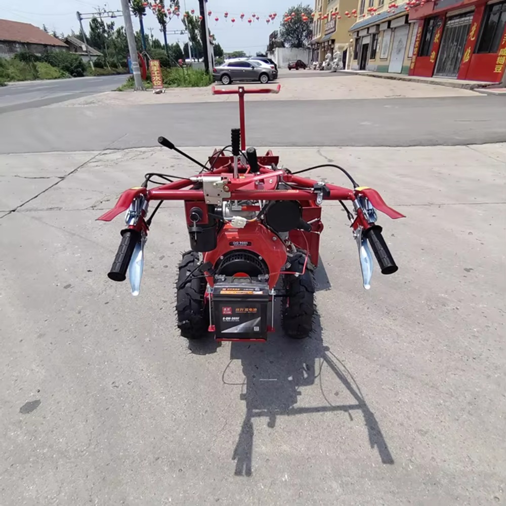 Combine Harvester Mini - ミニコーンハーベスター小型トウモロコシ収穫機販売中